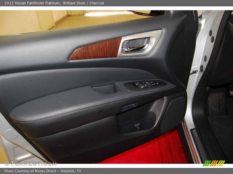 Brilliant Silver / Charcoal 2013 Nissan Pathfinder Platinum