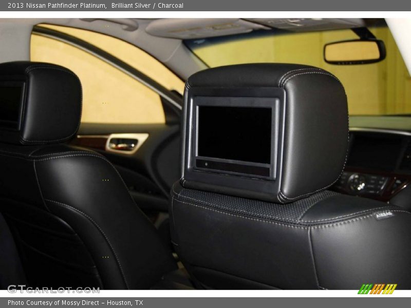 Brilliant Silver / Charcoal 2013 Nissan Pathfinder Platinum