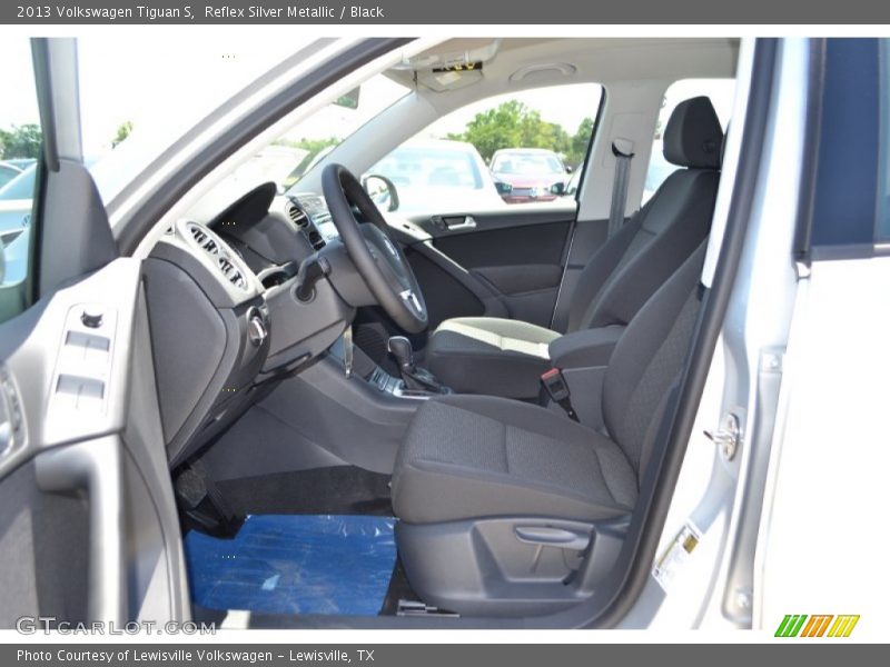 Reflex Silver Metallic / Black 2013 Volkswagen Tiguan S