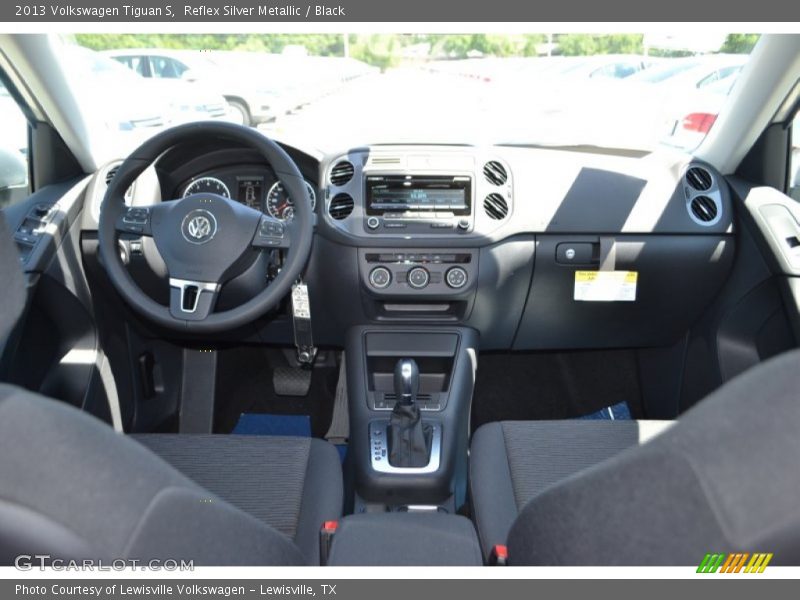 Reflex Silver Metallic / Black 2013 Volkswagen Tiguan S