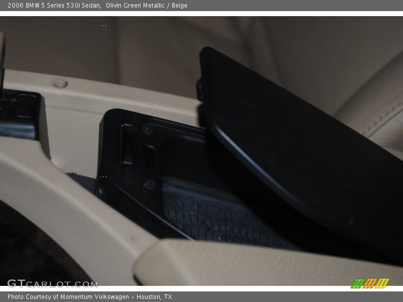 Olivin Green Metallic / Beige 2006 BMW 5 Series 530i Sedan