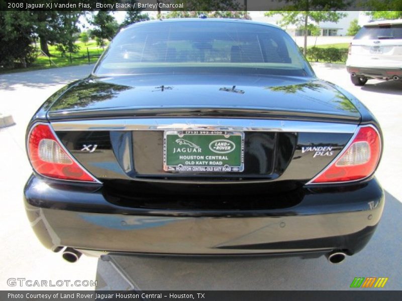 Ebony Black / Barley/Charcoal 2008 Jaguar XJ Vanden Plas