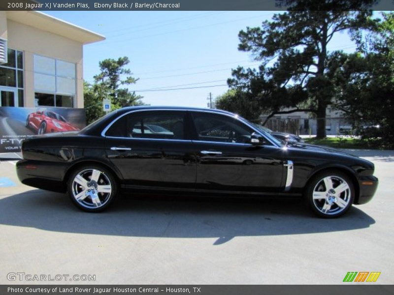 Ebony Black / Barley/Charcoal 2008 Jaguar XJ Vanden Plas