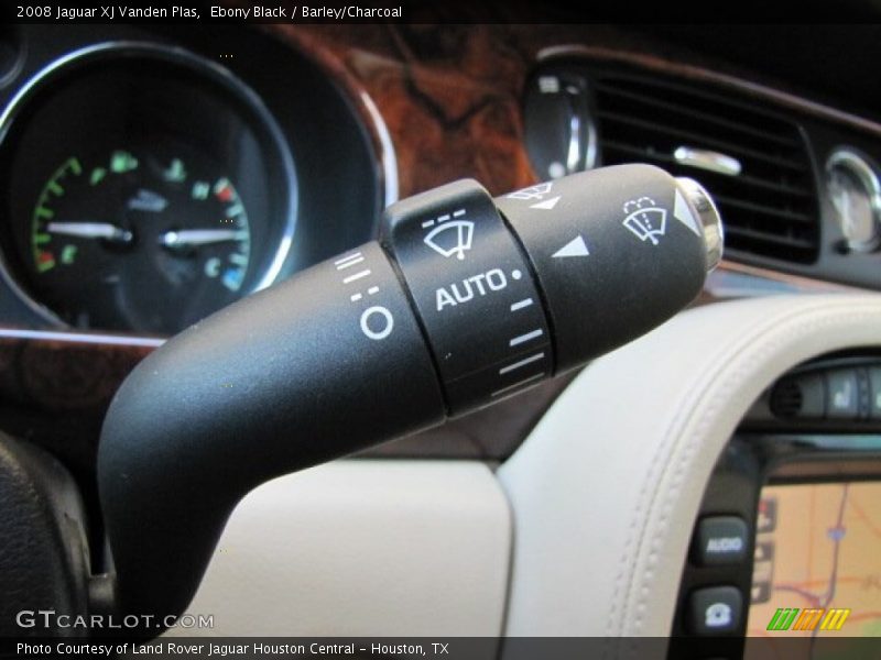 Ebony Black / Barley/Charcoal 2008 Jaguar XJ Vanden Plas