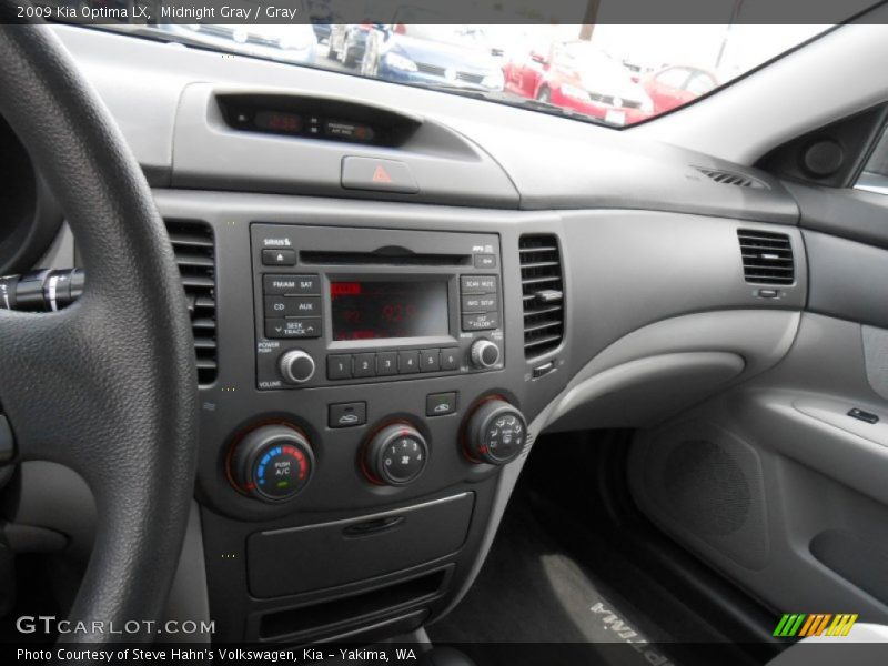 Midnight Gray / Gray 2009 Kia Optima LX