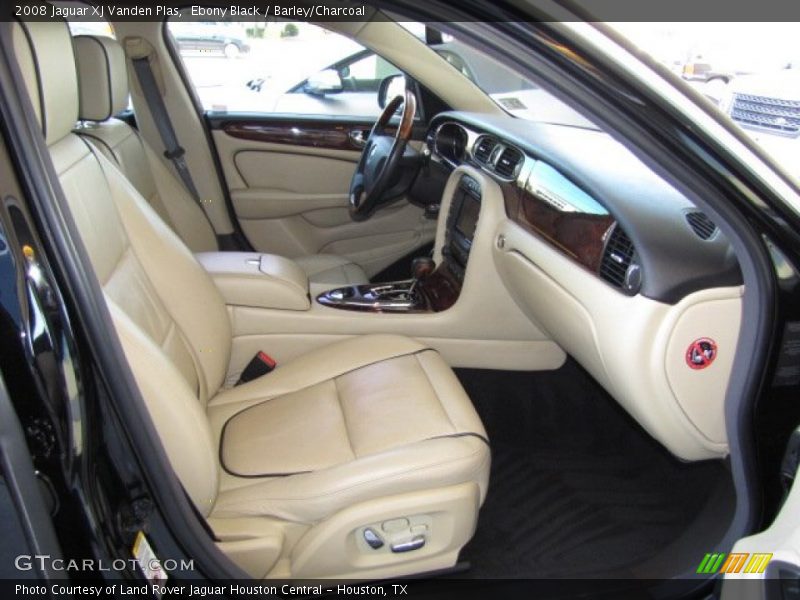 Ebony Black / Barley/Charcoal 2008 Jaguar XJ Vanden Plas