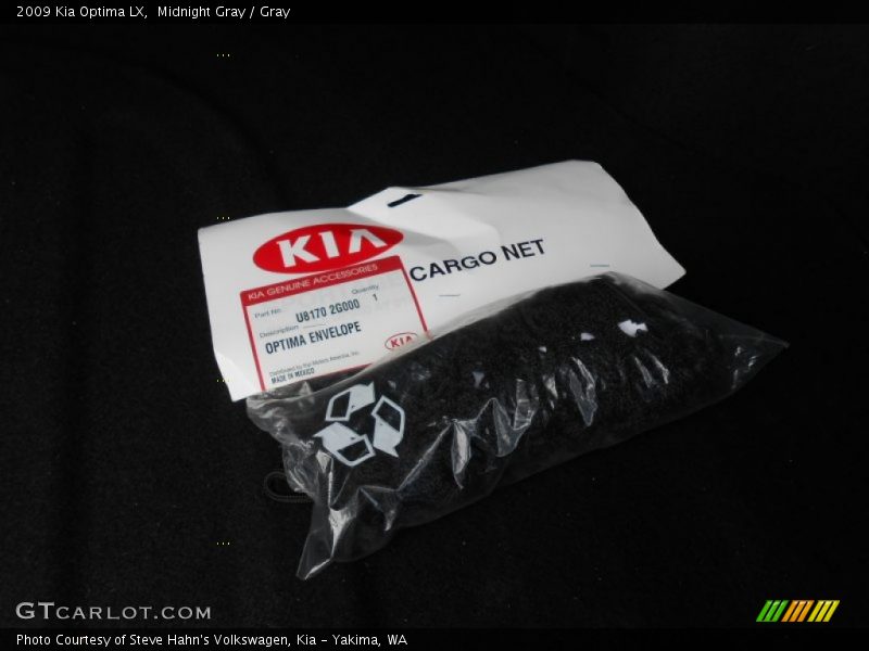 Midnight Gray / Gray 2009 Kia Optima LX