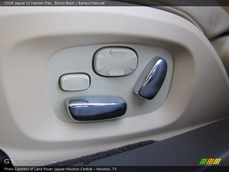 Ebony Black / Barley/Charcoal 2008 Jaguar XJ Vanden Plas