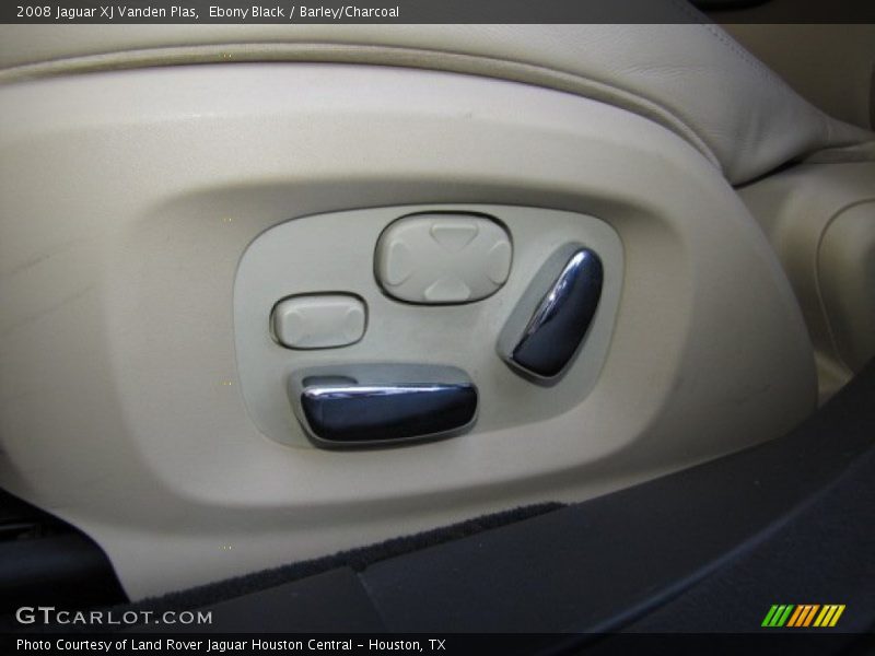 Ebony Black / Barley/Charcoal 2008 Jaguar XJ Vanden Plas