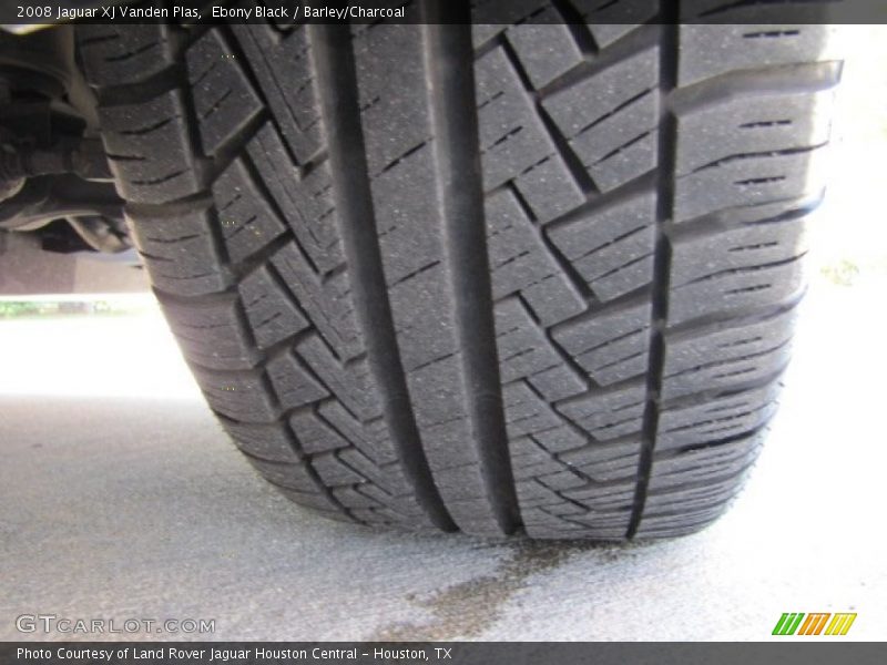 Ebony Black / Barley/Charcoal 2008 Jaguar XJ Vanden Plas
