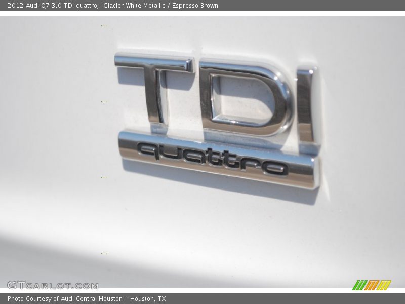  2012 Q7 3.0 TDI quattro Logo