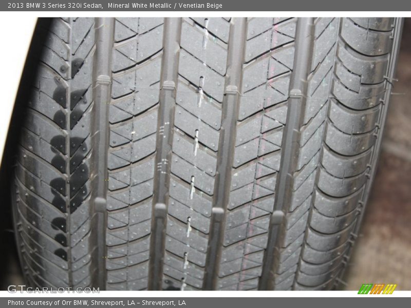 Mineral White Metallic / Venetian Beige 2013 BMW 3 Series 320i Sedan