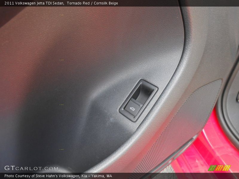 Tornado Red / Cornsilk Beige 2011 Volkswagen Jetta TDI Sedan