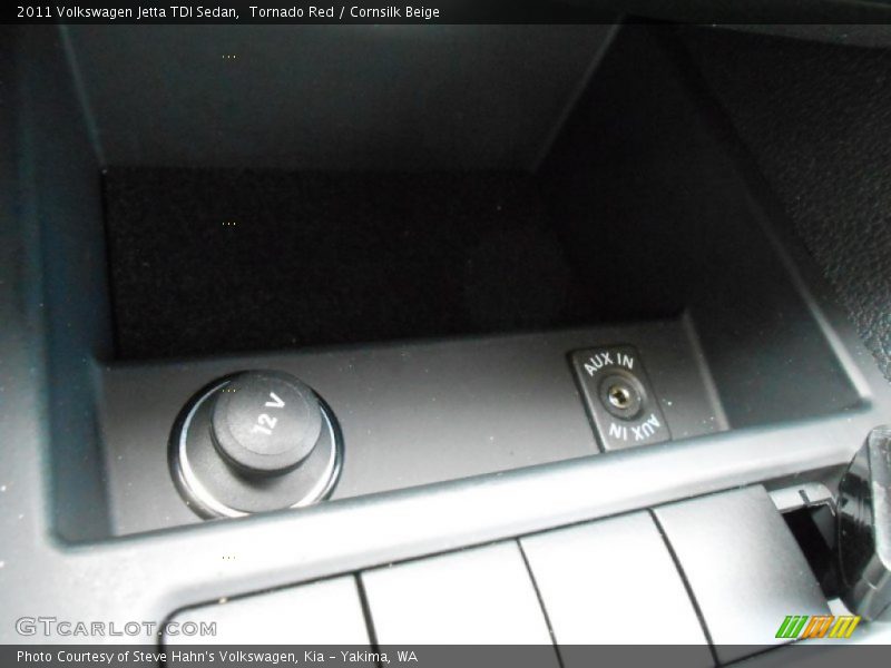 Tornado Red / Cornsilk Beige 2011 Volkswagen Jetta TDI Sedan
