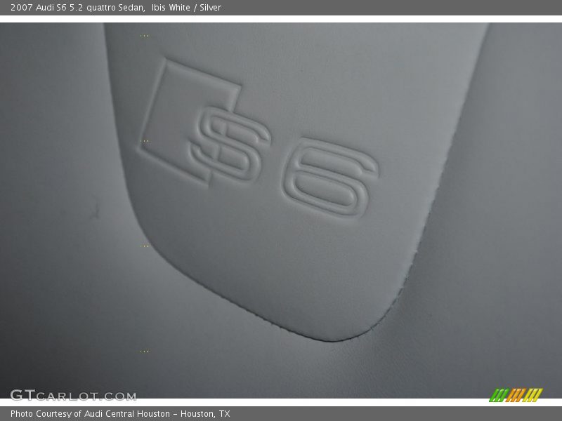 Ibis White / Silver 2007 Audi S6 5.2 quattro Sedan