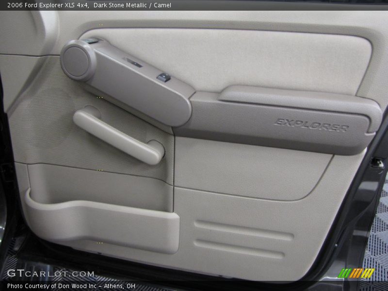 Dark Stone Metallic / Camel 2006 Ford Explorer XLS 4x4