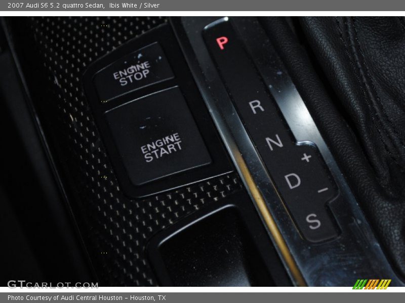 Ibis White / Silver 2007 Audi S6 5.2 quattro Sedan