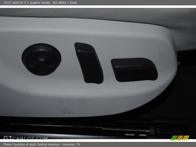 Ibis White / Silver 2007 Audi S6 5.2 quattro Sedan