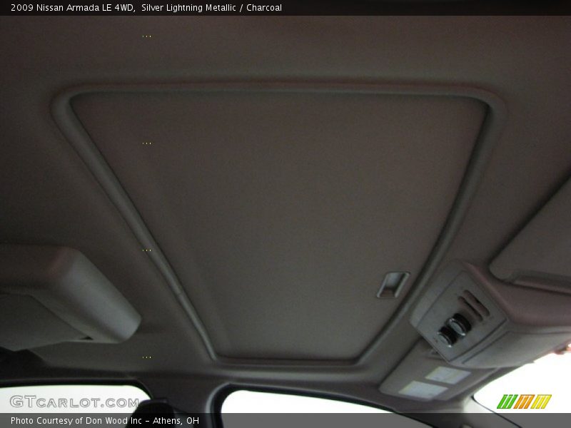Silver Lightning Metallic / Charcoal 2009 Nissan Armada LE 4WD