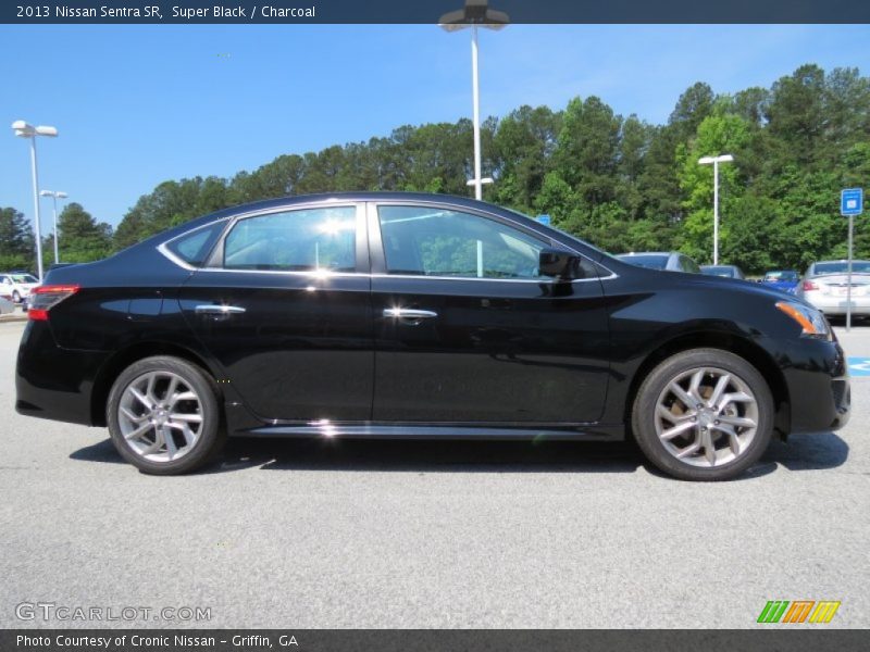 Super Black / Charcoal 2013 Nissan Sentra SR