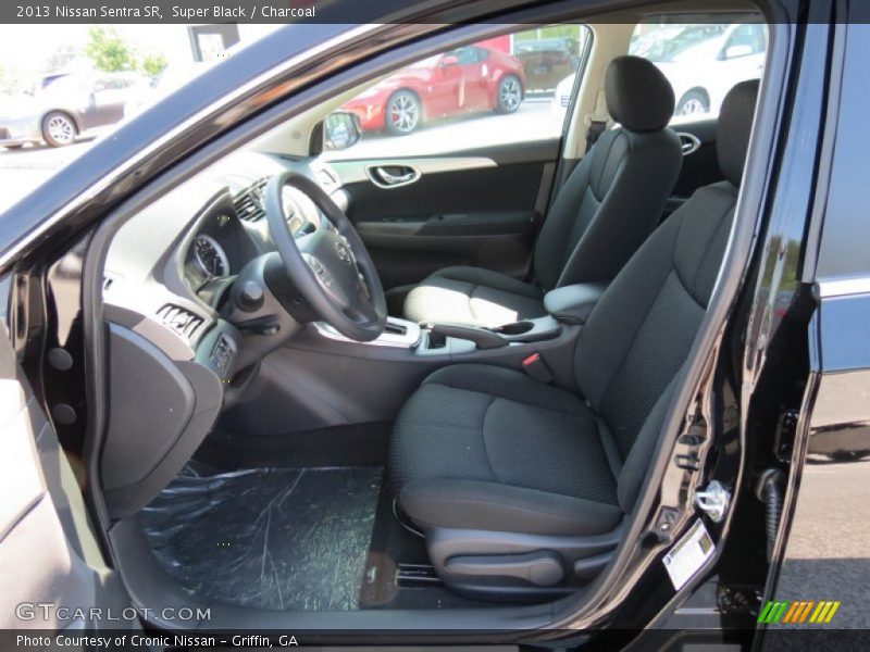 Super Black / Charcoal 2013 Nissan Sentra SR
