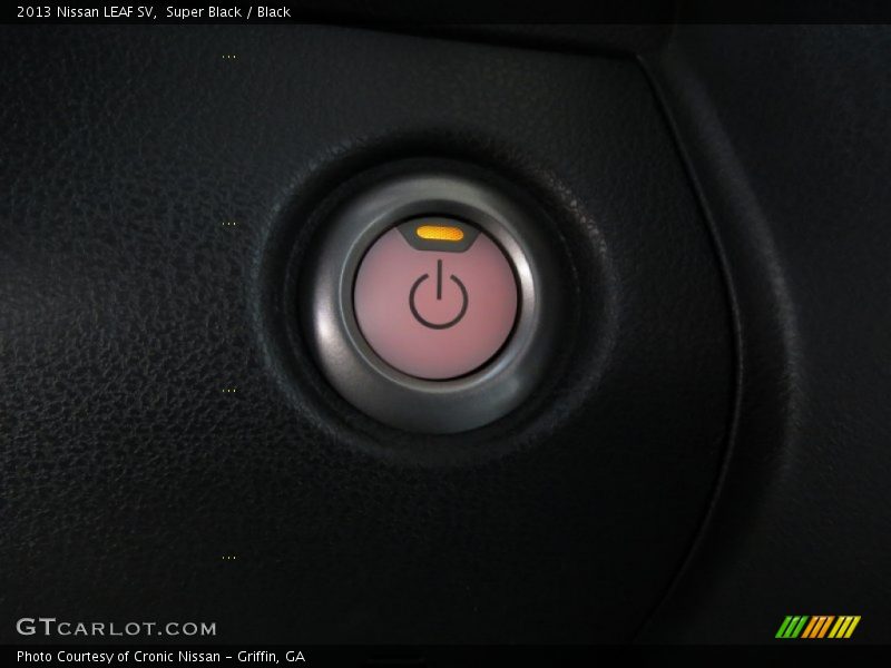 Super Black / Black 2013 Nissan LEAF SV