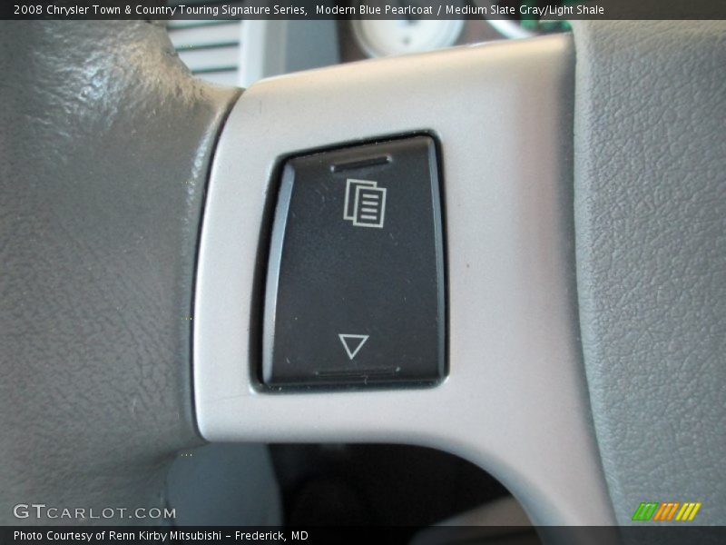 Modern Blue Pearlcoat / Medium Slate Gray/Light Shale 2008 Chrysler Town & Country Touring Signature Series