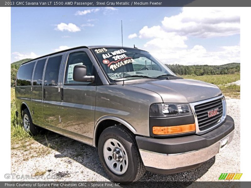 Front 3/4 View of 2013 Savana Van LT 1500 AWD Passenger