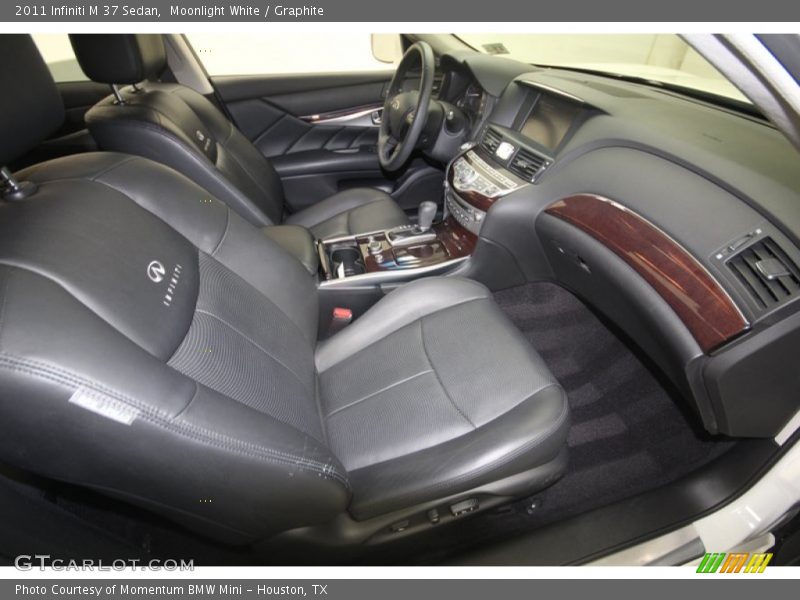Moonlight White / Graphite 2011 Infiniti M 37 Sedan