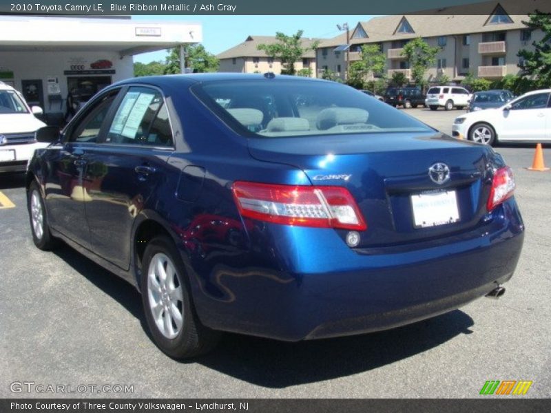 Blue Ribbon Metallic / Ash Gray 2010 Toyota Camry LE