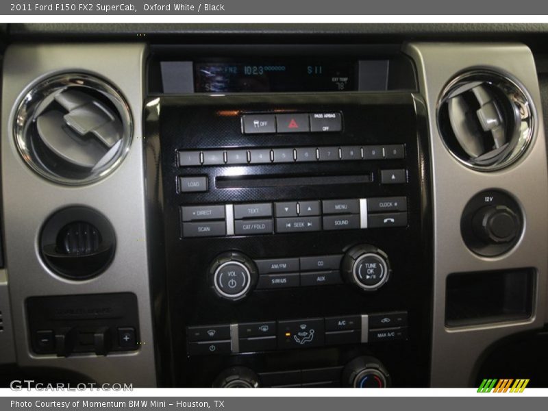 Oxford White / Black 2011 Ford F150 FX2 SuperCab