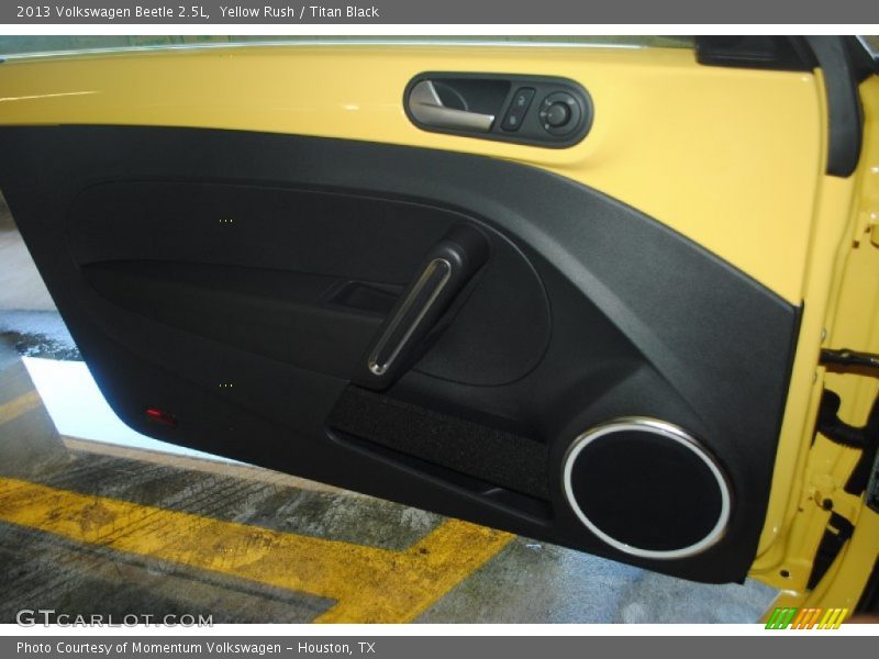 Yellow Rush / Titan Black 2013 Volkswagen Beetle 2.5L