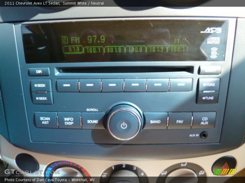 Summit White / Neutral 2011 Chevrolet Aveo LT Sedan
