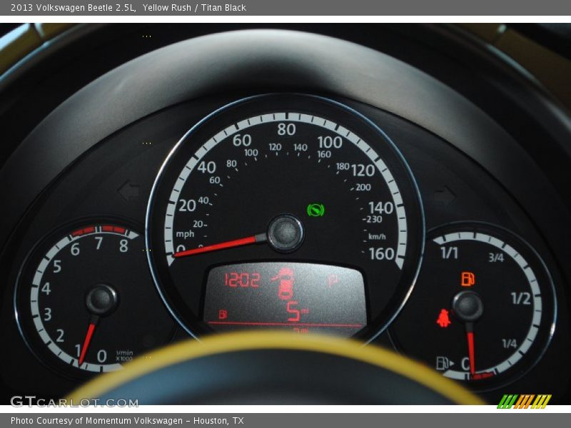 Yellow Rush / Titan Black 2013 Volkswagen Beetle 2.5L
