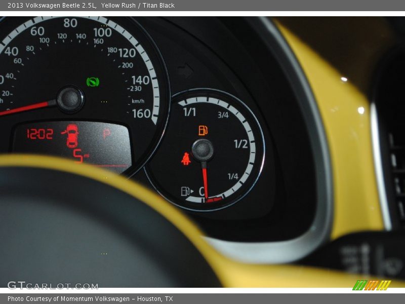 Yellow Rush / Titan Black 2013 Volkswagen Beetle 2.5L