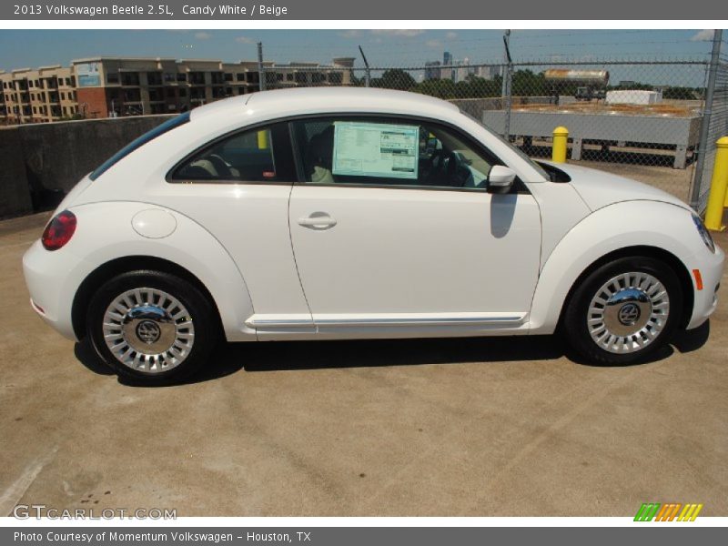 Candy White / Beige 2013 Volkswagen Beetle 2.5L