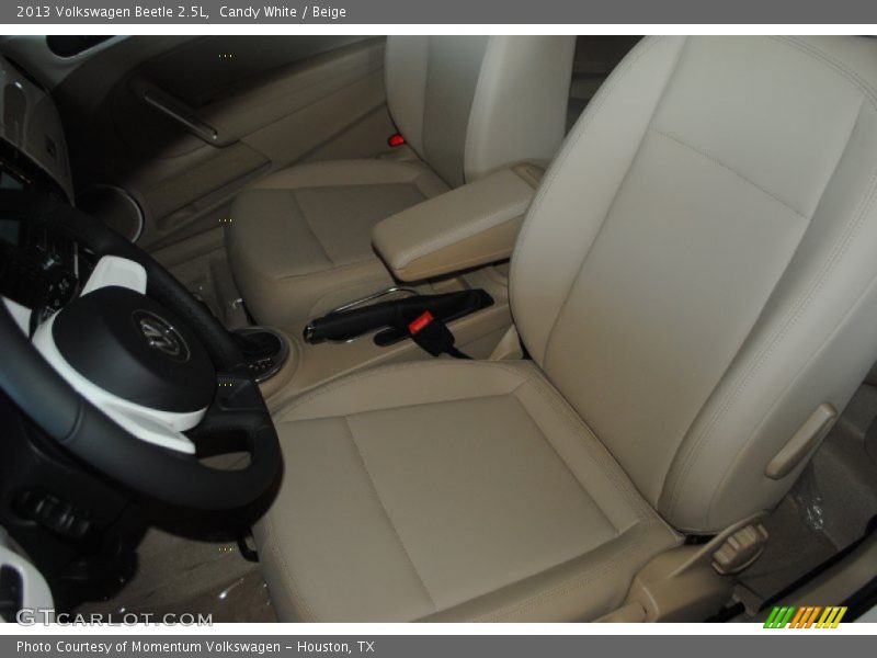 Candy White / Beige 2013 Volkswagen Beetle 2.5L
