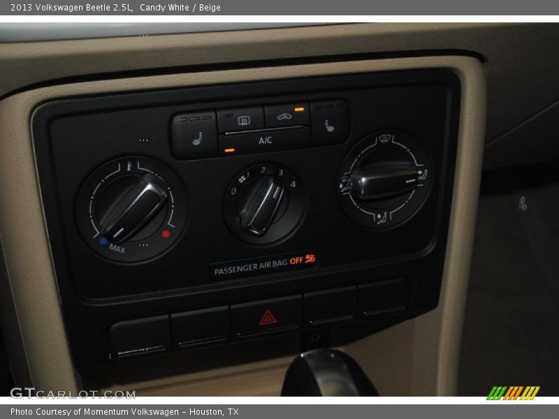 Candy White / Beige 2013 Volkswagen Beetle 2.5L