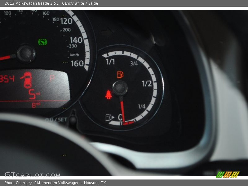 Candy White / Beige 2013 Volkswagen Beetle 2.5L