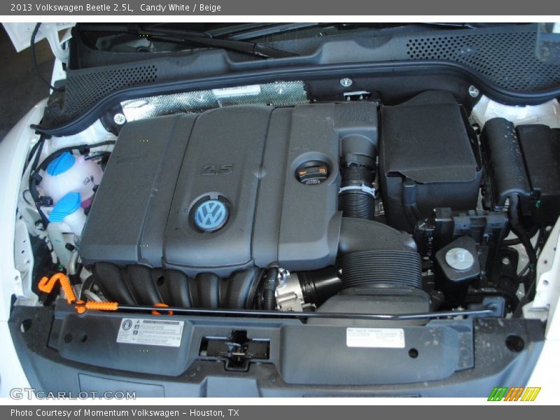 Candy White / Beige 2013 Volkswagen Beetle 2.5L