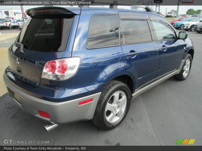 Royal Blue Pearl / Charcoal 2003 Mitsubishi Outlander XLS