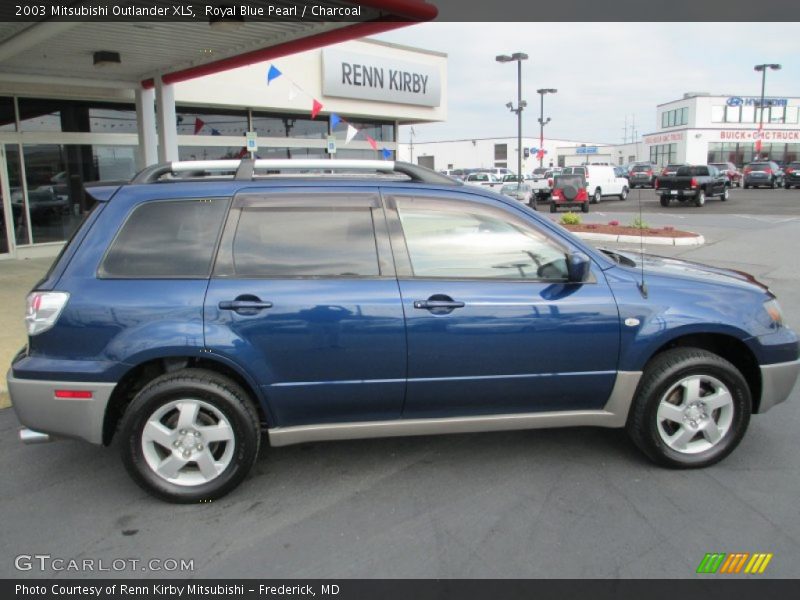 Royal Blue Pearl / Charcoal 2003 Mitsubishi Outlander XLS