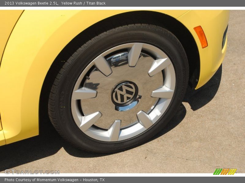 Yellow Rush / Titan Black 2013 Volkswagen Beetle 2.5L