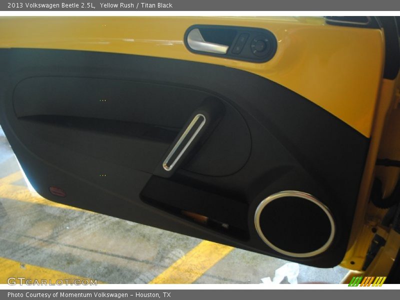 Yellow Rush / Titan Black 2013 Volkswagen Beetle 2.5L