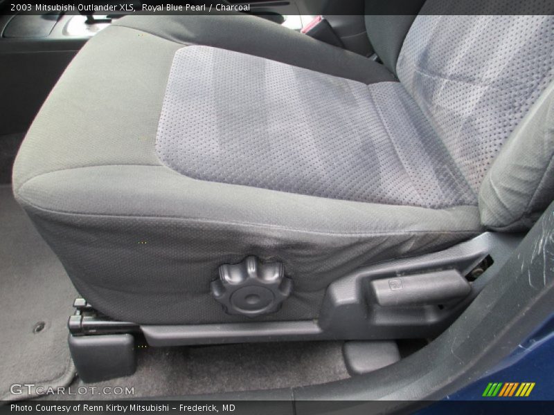 Royal Blue Pearl / Charcoal 2003 Mitsubishi Outlander XLS