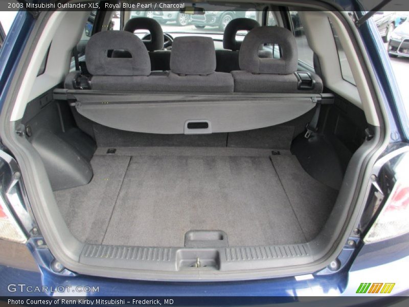 Royal Blue Pearl / Charcoal 2003 Mitsubishi Outlander XLS