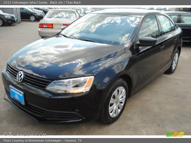 Black Uni / Titan Black 2013 Volkswagen Jetta S Sedan