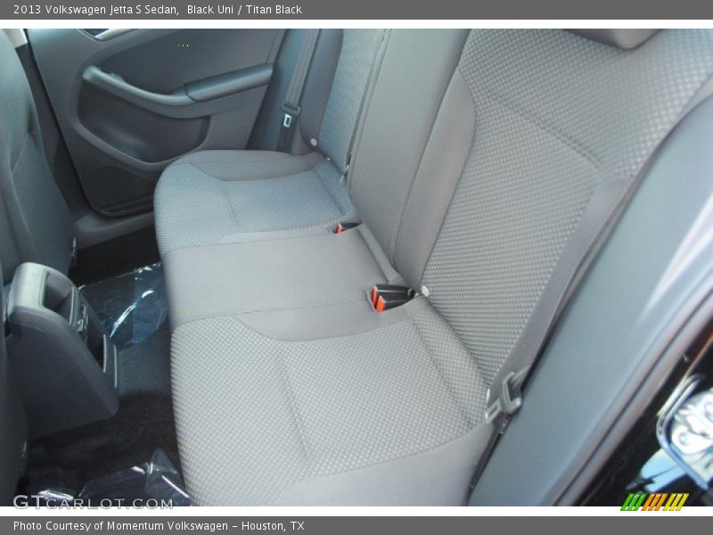Black Uni / Titan Black 2013 Volkswagen Jetta S Sedan