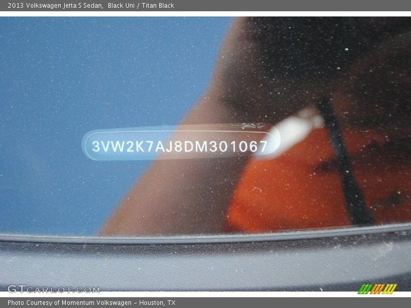 Black Uni / Titan Black 2013 Volkswagen Jetta S Sedan