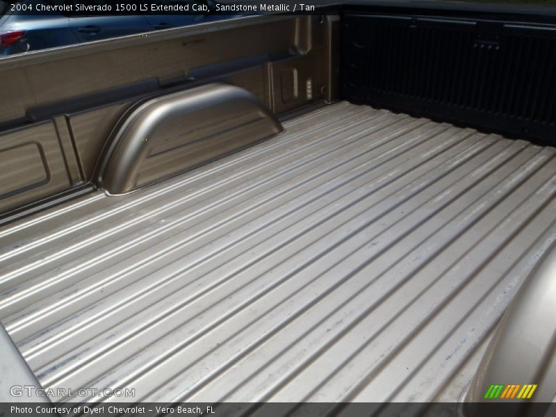 Sandstone Metallic / Tan 2004 Chevrolet Silverado 1500 LS Extended Cab
